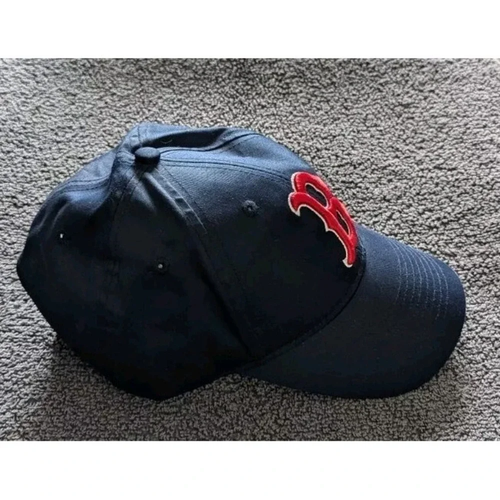 Boston Red Sox‎ Kids Ball Cap Navy Blue Embroidered Adjustable Strap Back YOUTH